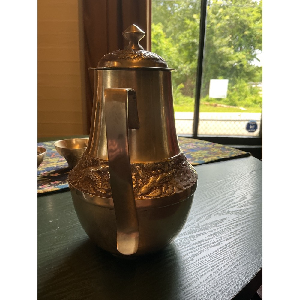 Vintage Brass Tea Coffee Pot Set with 2 Leaf Handle Cups Embossed Floral Pattern - Picture 9 of 16